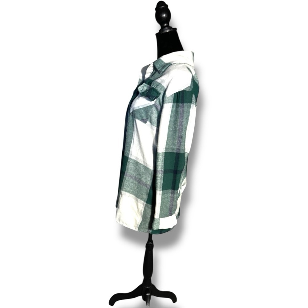 Shein Plaid Flannel Green and White Button-Up Womens Long Sleeve Shirt - Picture 3 of 15
